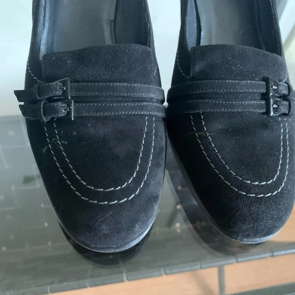 Stuart Weitzman Black Suede Heels Size 7.5 B Goth Victorian Witchy 90's Classic - Picture 12 of 16